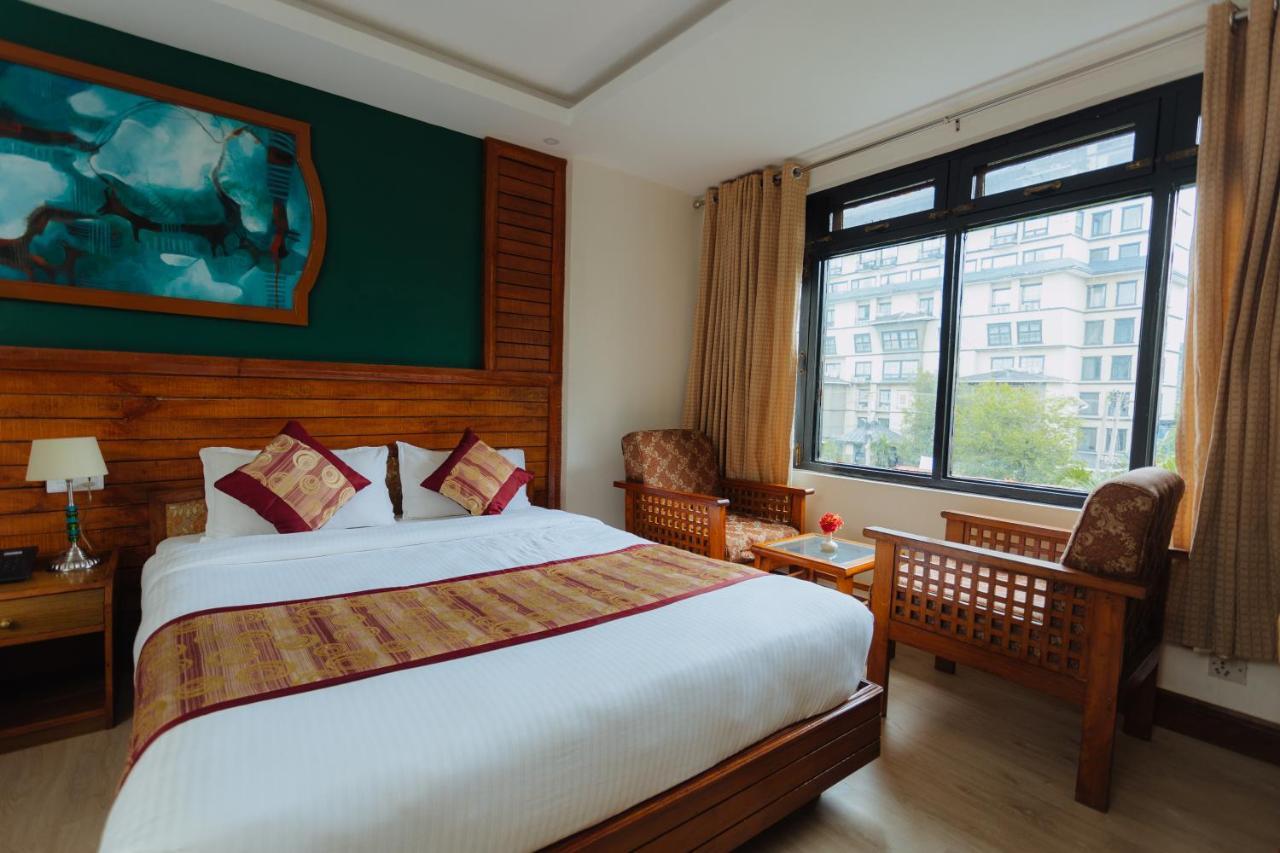 Hotel Tulsi Pokhara Eksteriør bilde