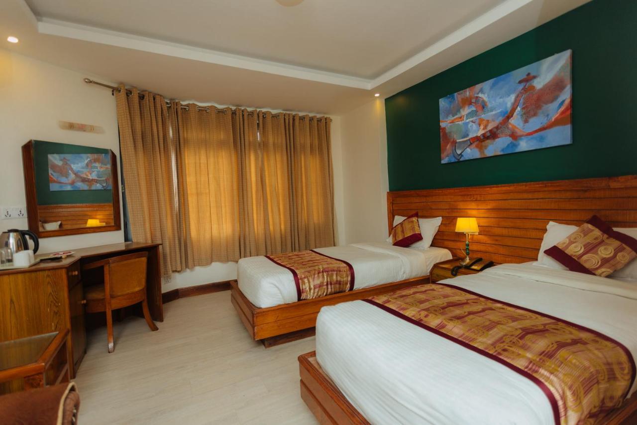 Hotel Tulsi Pokhara Eksteriør bilde