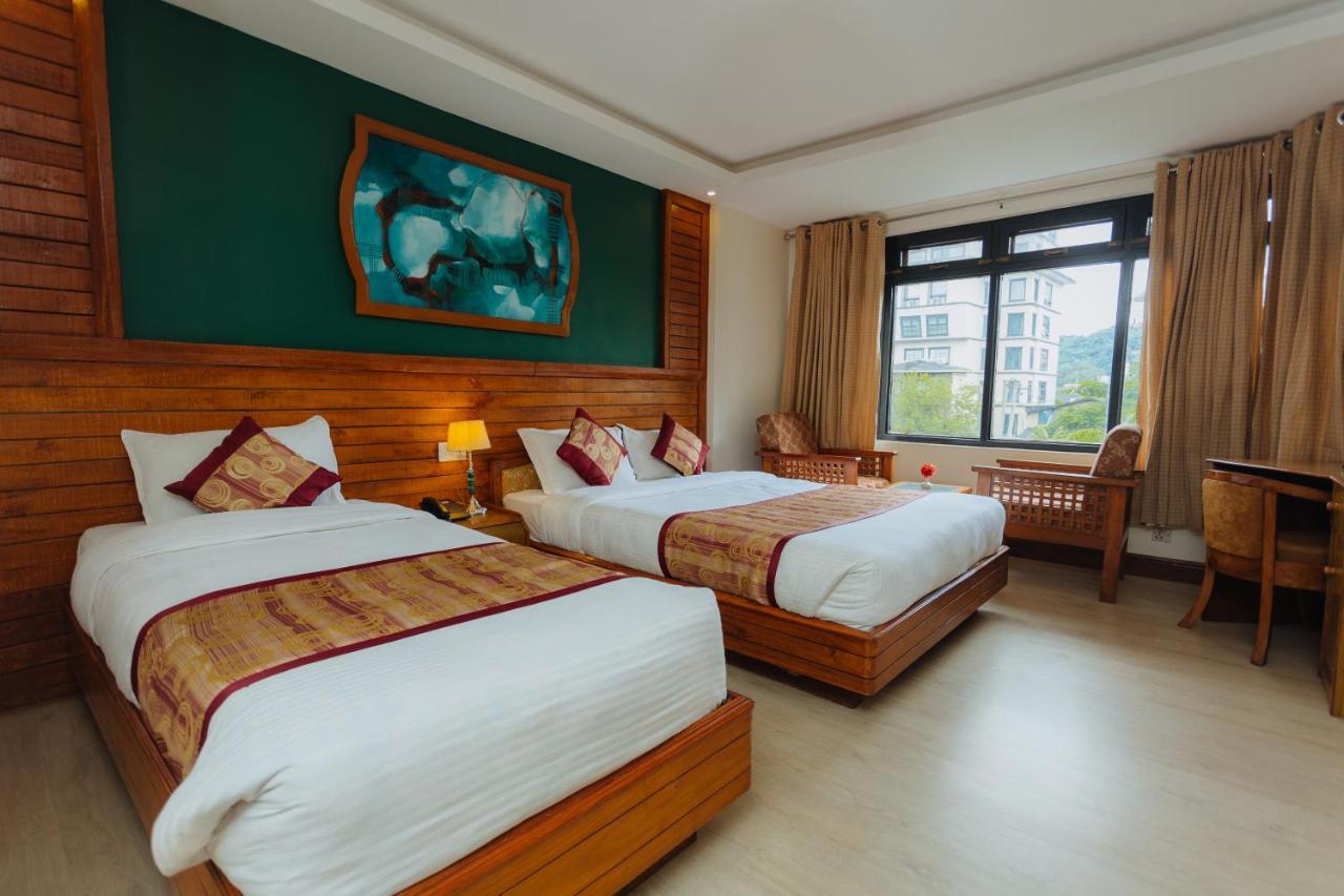 Hotel Tulsi Pokhara Eksteriør bilde